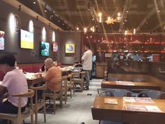 大堂-渝是乎酸菜鱼(龙旗购物中心店)