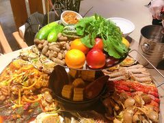 -日进一片海.生腌海鲜火锅.宵夜烧烤(三里屯总店)