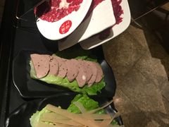 -牛焱·贵州黄牛肉火锅(城西银泰店)