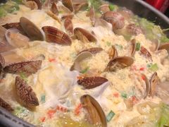 蚬子锅-鸣记脆皮烤鱼·海鲜烤鱼(三八广场店)
