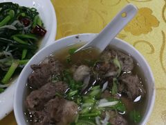 -穆豪麦蒸碗羊羔肉