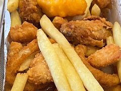 小吃拼盘&nbsp;Fries&nbsp;Mix-威尼斯意餐酒吧 Venezia club(意大利风情街店)