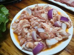 -石记东北风味烤肉店(子固路店)