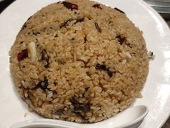 -菌海森林·非遗野生菌火锅(西山区滇池路摩根道店)
