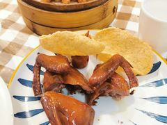 脆皮乳鸽-新大咀港式茶餐厅(宝山万达店)
