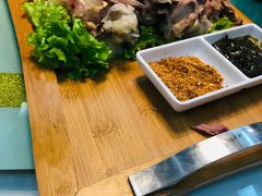 手撕羊腿-鹊华居·地道鲁菜·海鲜·融合味(大明湖店)