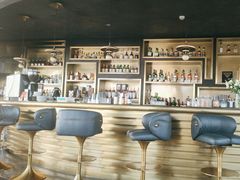 -Hi City·城市之巅