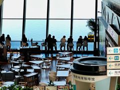 -抱抱地球咖啡馆(国家海洋博物馆店)
