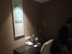 -西安阳光国际大酒店(西安火车站五路口地铁站店)