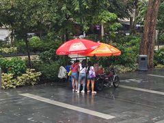 -詹爷爷乌节路街头冰淇淋