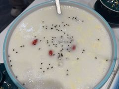 -三江源美食城