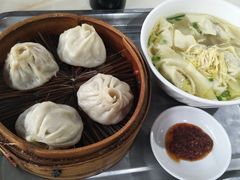 鸡汤三鲜大馄饨-绿杨馄饨临顿路店