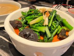 -新白鹿餐厅(虹桥南丰城店)