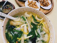 -桥香园云南过桥米线(金马碧鸡店)