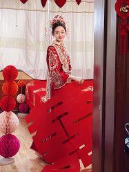 -莫小姐婚纱