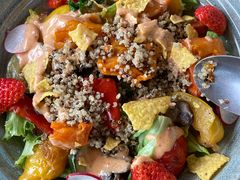 烤南瓜藜麦沙拉-La Terre乐田(万象城店)