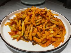 鱼香肉丝菜-雲蜀龙阁·金牌水煮鱼(方庄店)