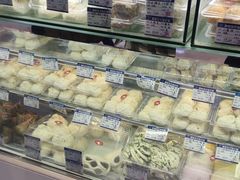 -白玉兰食品甜凤店(合生汇店)