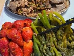 -王奋斗贵州酸汤牛肉火锅