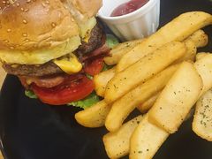 -HELLO 27 意面·沙拉·帕尼尼