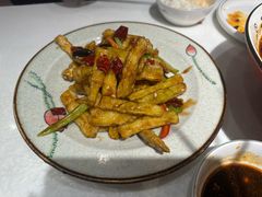 -辣小妮de川菜馆(红旗Mall店)