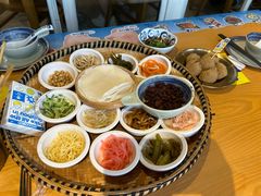 -包整·丝娃娃(一览甲秀楼风景店)