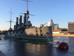 -阿芙乐尔号巡洋舰