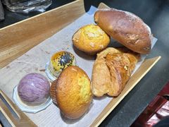 -苹果花园(龙漕路店)