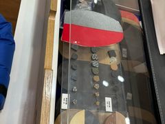 -爱革·奢品·鞋包·衣物·家居(博荟广场店)
