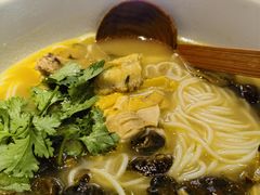 野山菌土鸡米线-云味馆·云南菜·云南米线(沙井华润店)