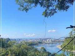 -叠彩山景区