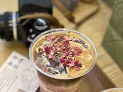 -鹊茶咖啡•新中式(深圳首店)