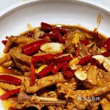 [悠闲]费大厨 | 累了就来碗儿辣椒炒肉拌白米饭🍚