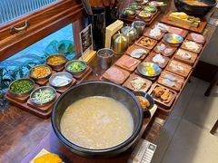 -银米·云南传统过桥米线(双廊黑金冠店)
