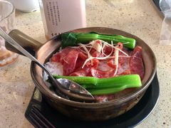 腊肠煲仔饭-明腾壹间茶餐厅(新都会花园广场店)