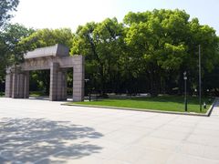 -上海市龙华烈士陵园