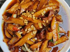 松仁黑椒牛肉爆三鲜-杜家小馆(裕华路店)