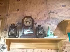 -鱼窝棚柴火铁锅炖(富山屯店)