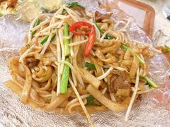 炒河粉-白仁仔· 活烤海鲜 宵夜(豫园店)