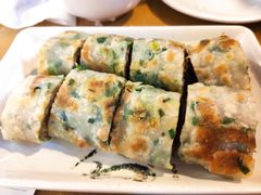 葱饼卷牛肉-台北楚楚园馅饼粥(虹桥南丰城店)