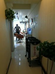 -佛伦斯接发烫染国际连锁