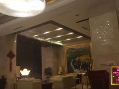 -锦龙国际酒店(天津奥体中心华苑地铁站店)