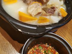 -云海肴·汽锅鸡·云南菜(天山百盛优客店)