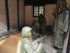 -上海市龙华烈士陵园