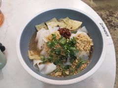石河子风味凉皮-董小西的凉皮和椒麻鸡(三元桥店)