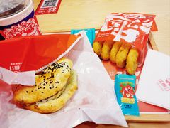 -塔斯汀中国汉堡(横岗志健广场店)