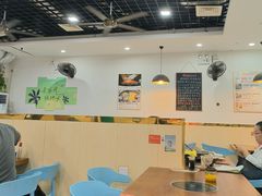 -老何家后安粉·糟粕醋海鲜火锅(三亚湾椰梦长廊店)