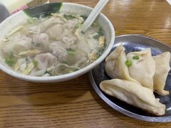 -黄阿姨锅贴大王(万航渡路店)