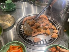 -欧巴炭烤肉오빠숯불구이(南京东路店)