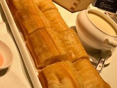 大油条拼豆浆-天瑞轩·粤菜餐厅
